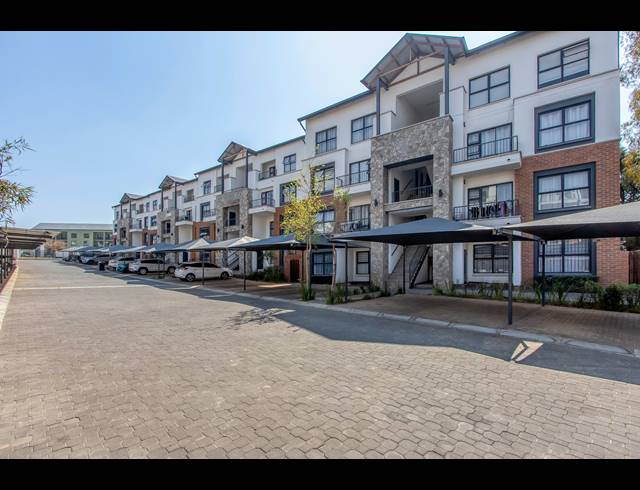 3 BEDROOM APARTMENT TO LET IN LINBRO PARK